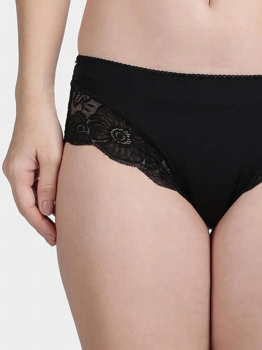 Black Beauty Hipster Decorative Lace Panty